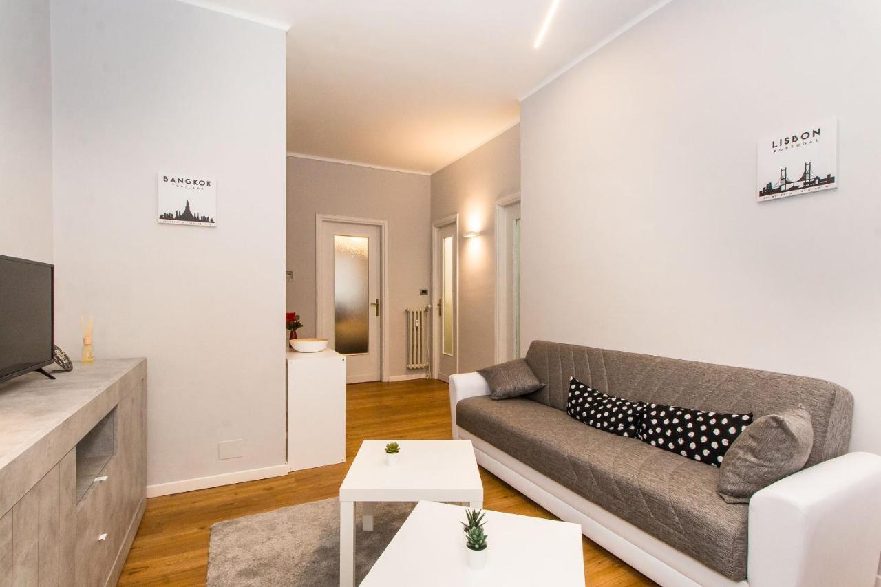 Mm Pozzo Strada Terrace Apartment Torino Eksteriør billede