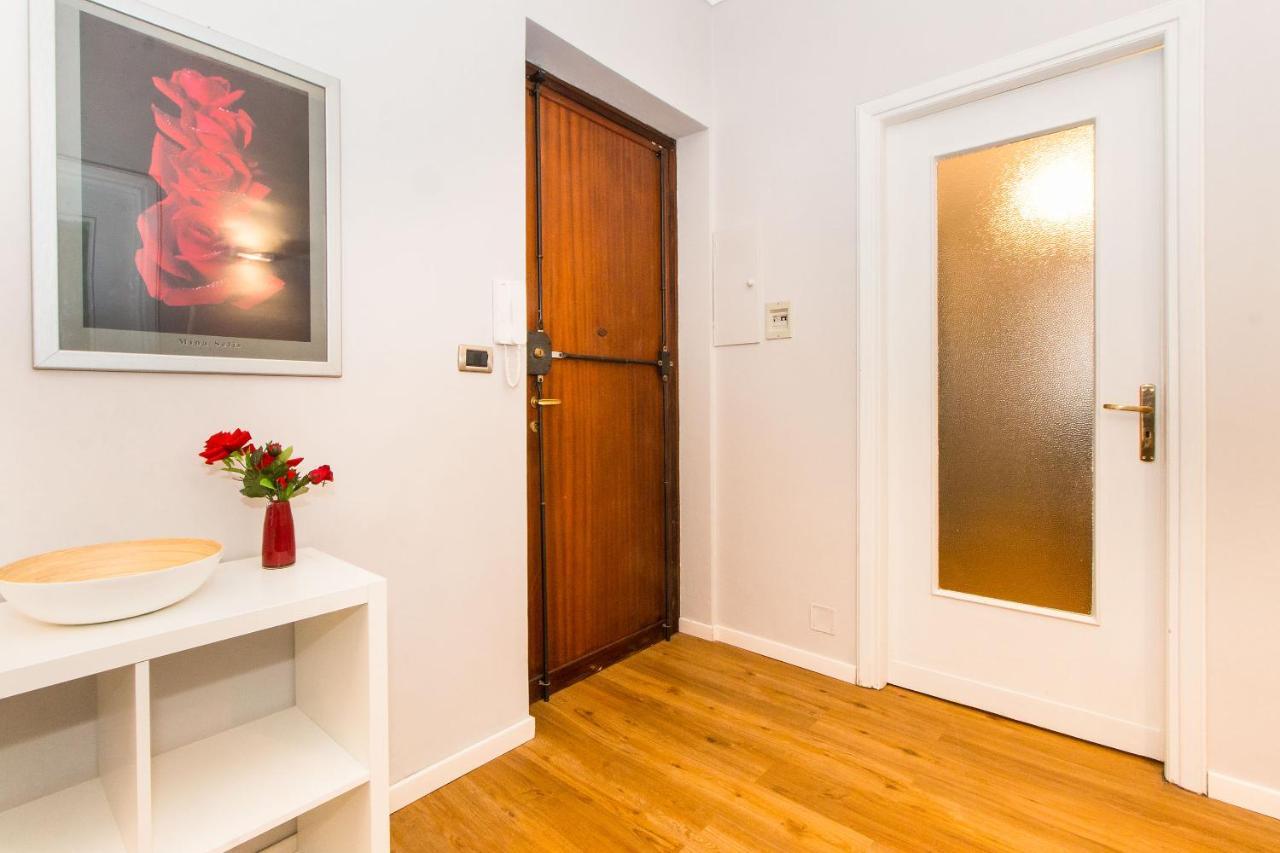 Mm Pozzo Strada Terrace Apartment Torino Eksteriør billede